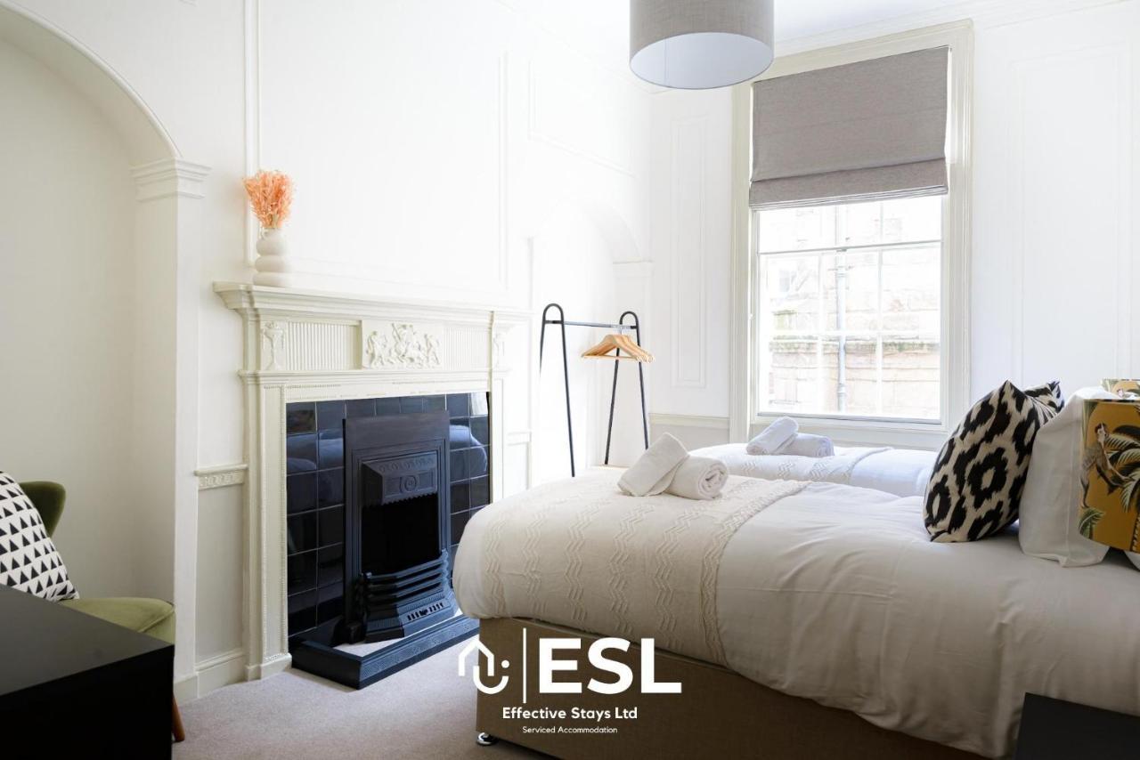 Most Central Luxury Grade 2 Listed Apartment Overlooking Shrewsbury Square - Free Parking Екстериор снимка