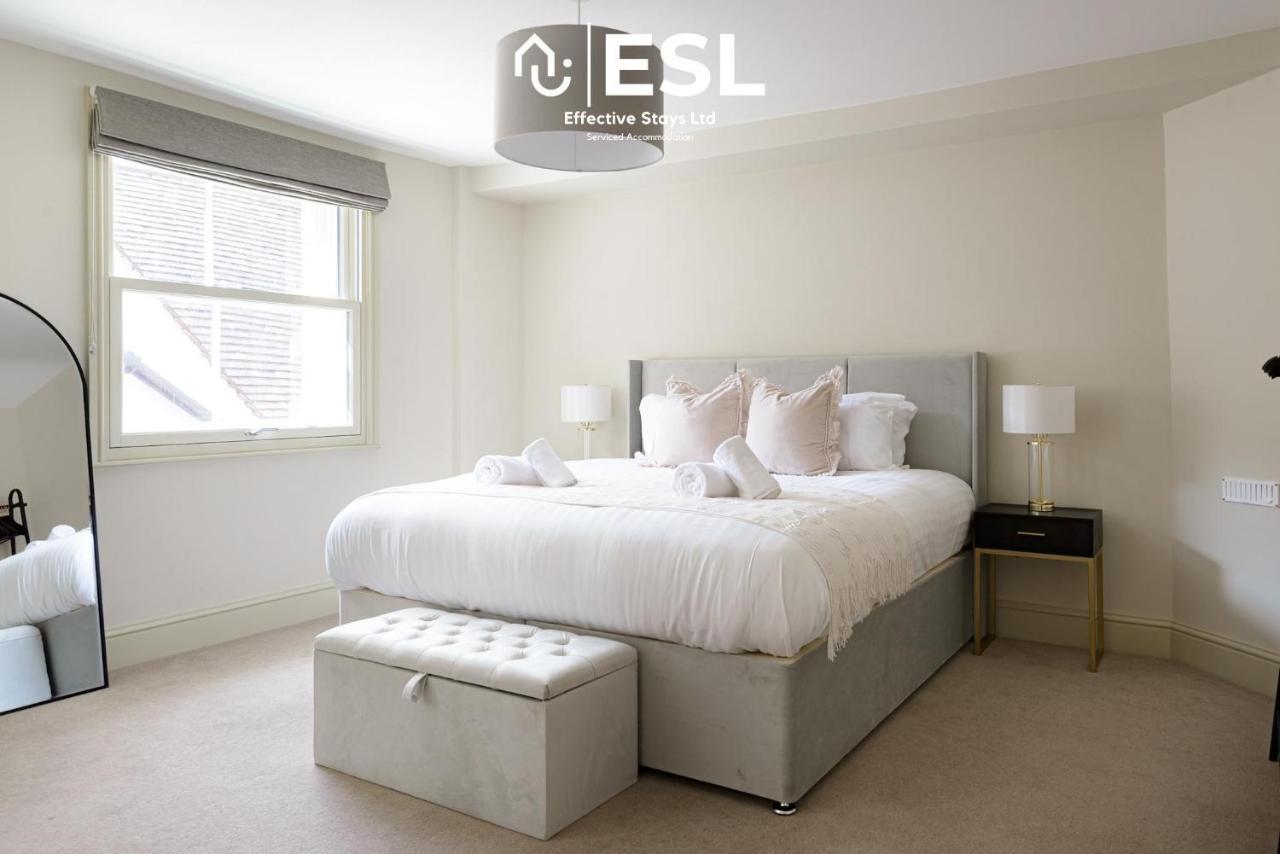 Most Central Luxury Grade 2 Listed Apartment Overlooking Shrewsbury Square - Free Parking Екстериор снимка