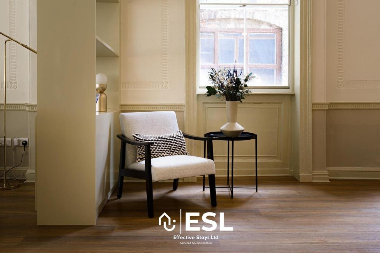 Most Central Luxury Grade 2 Listed Apartment Overlooking Shrewsbury Square - Free Parking Екстериор снимка